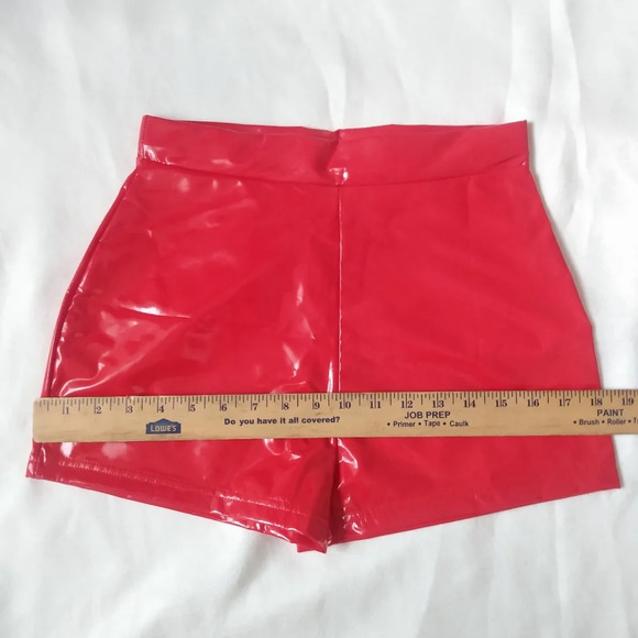 Women's stretchy faux leather shiney high rise red shorts NWOT - Picture 6 of 8